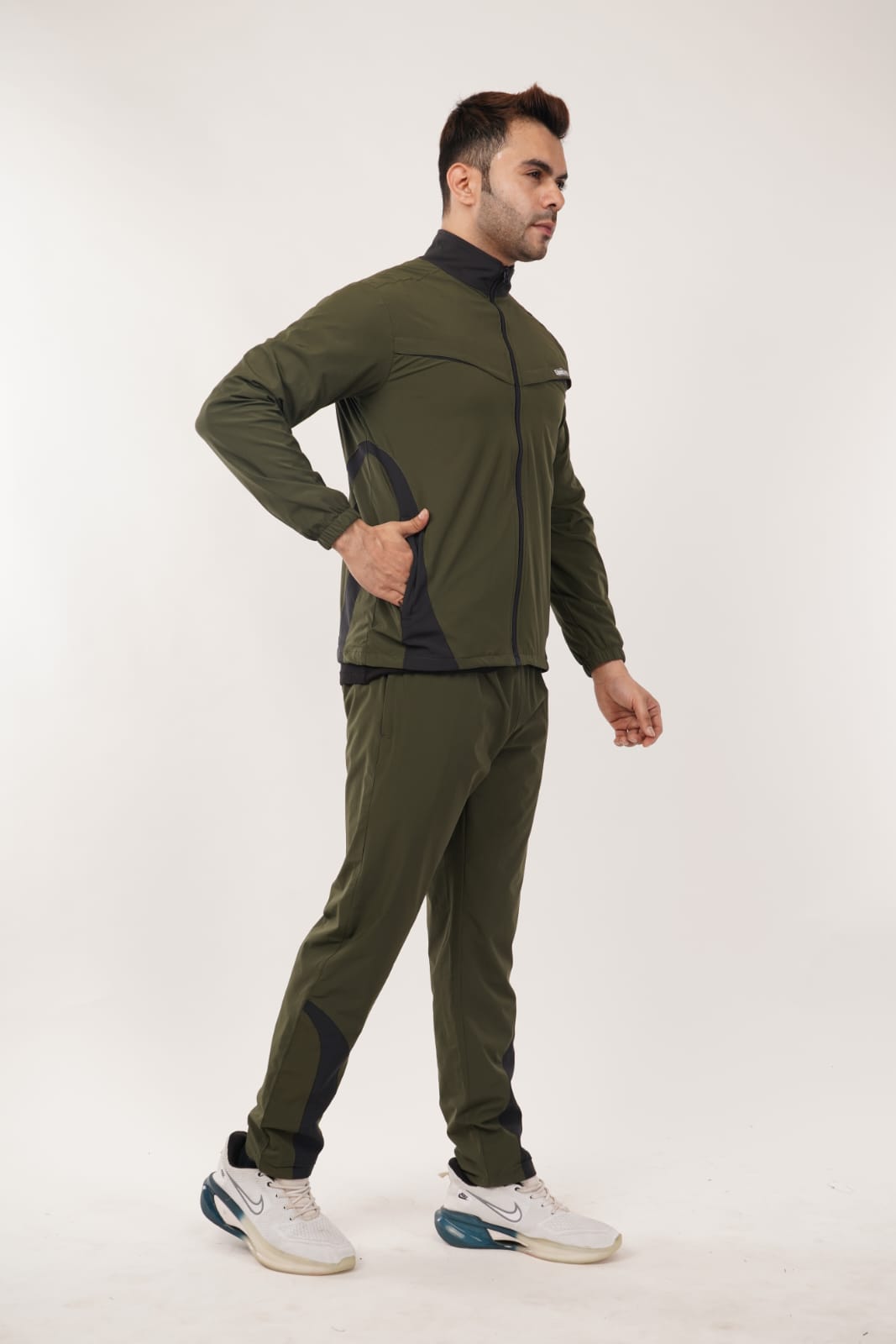 Armsfit Men's Track Suit Set - Full-Zipper Jacket & Track Pants,